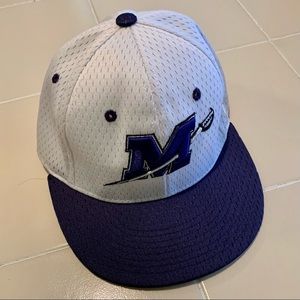 👦🏻 Milsaps College fitted baseball cap 🧢